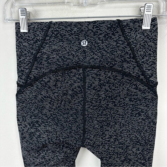 Lululemon Train Times 7/8 Pant 25" Night View White Black / Black - Picture 7 of 11